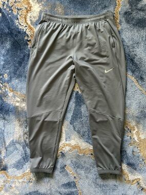 Nike Light Gray Dri-FIT Athletic Joggers